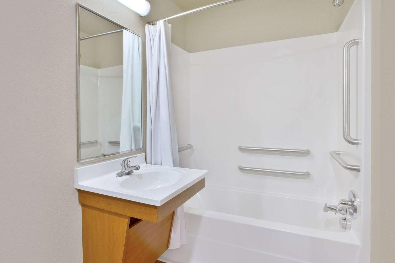 Woodspring Texas Hotel 2*