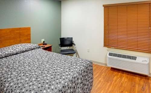 Woodspring Texas Hotel